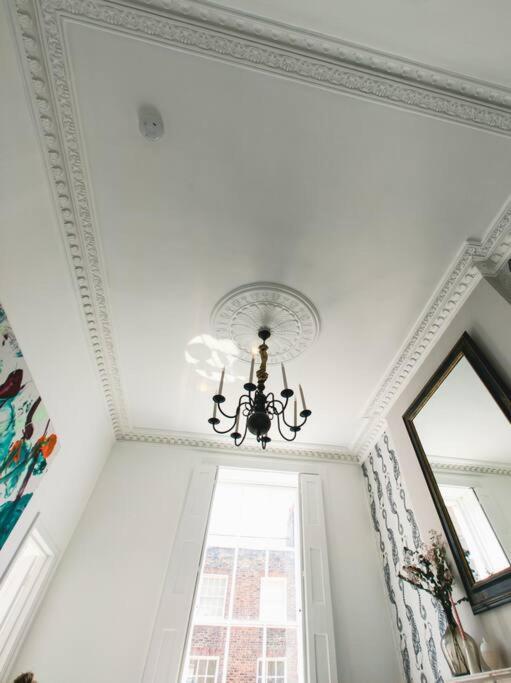 New Marylebone Gem/One Bedroom Лондон Екстер'єр фото